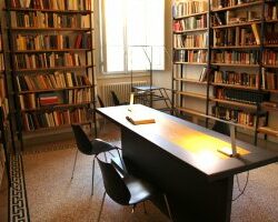 Monash University - Centre Prato - Bill Kent Library